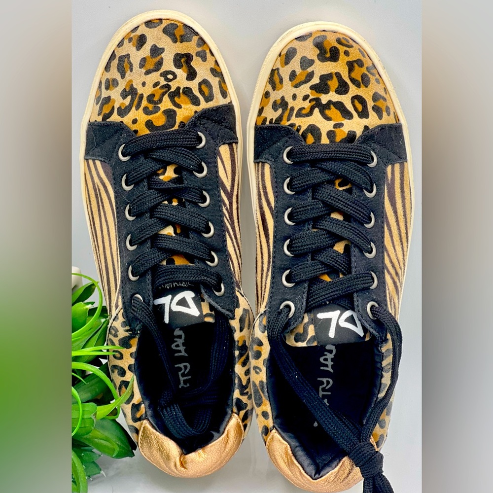 🌺Dirty Laundry Womens Animal Print Shoes | Sneakers🌸🌺